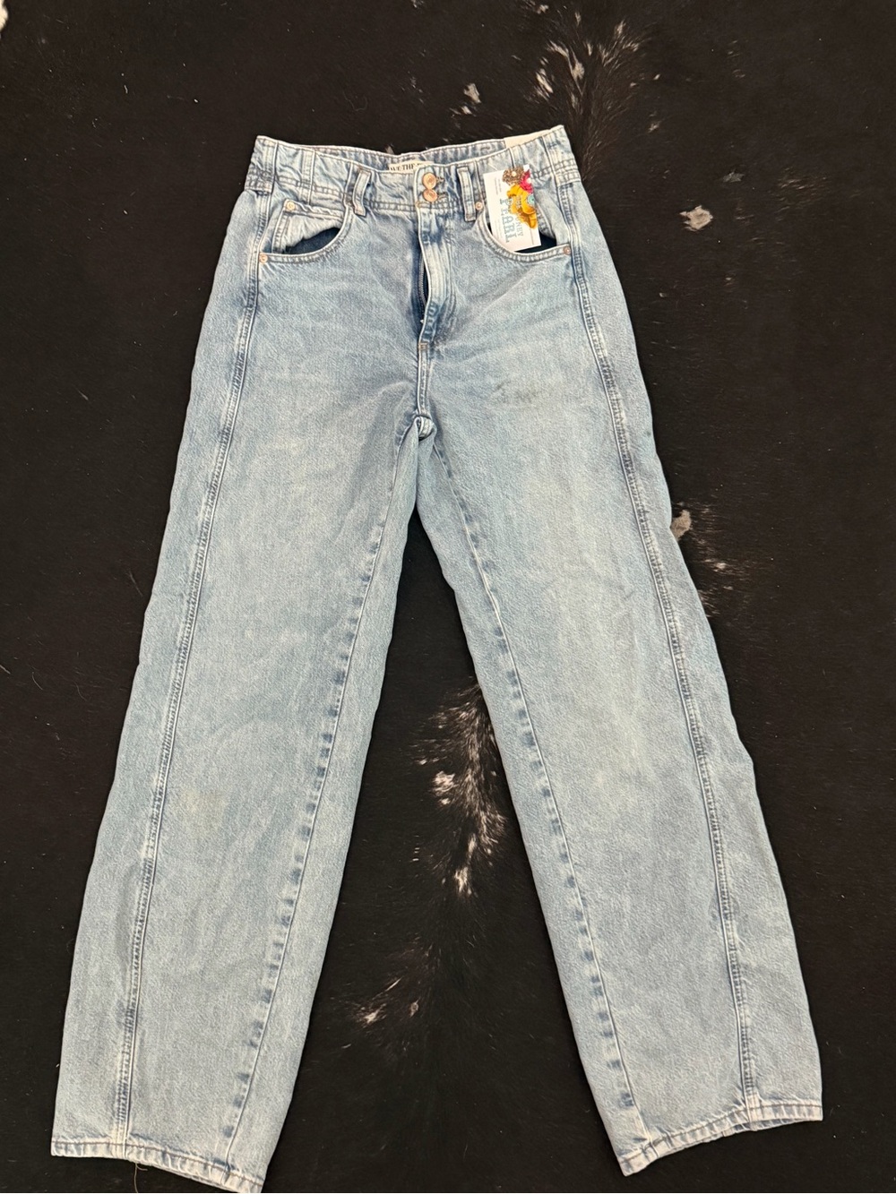 We The Free  ASTER Light Blue Washed Denim Jeans - High Rise straight leg NWT